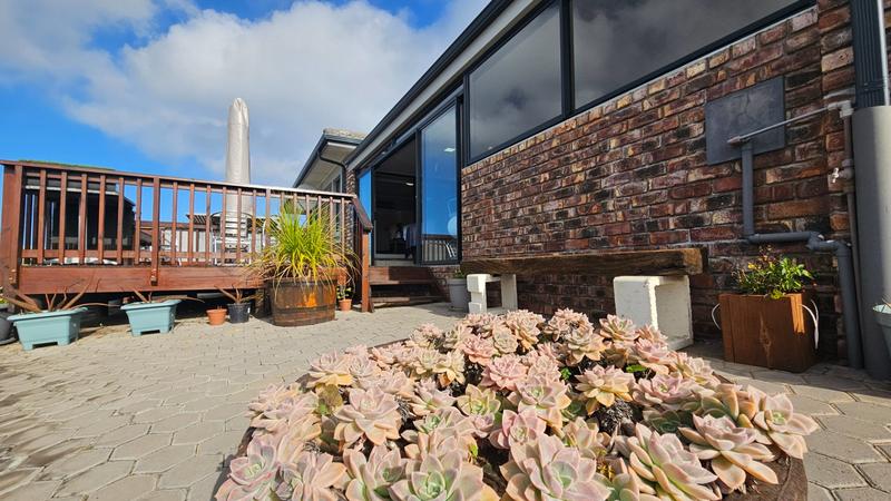 3 Bedroom Property for Sale in Dana Bay Western Cape